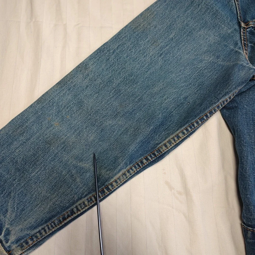 Vintage Levis Mens Denim Trucker Jacket Size 44 Blue Cotton Distressed Type III - Picture 6 of 13